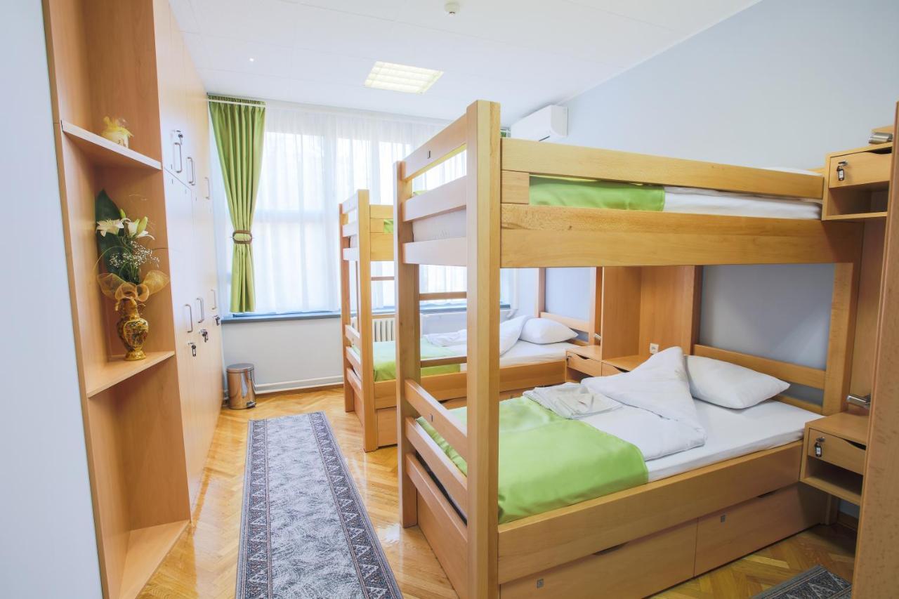 Hostel Amd Belgrade Exterior photo