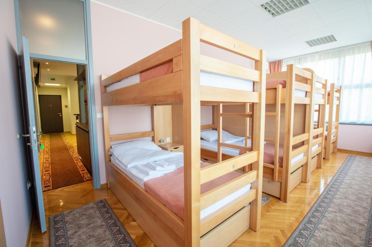 Hostel Amd Belgrade Exterior photo